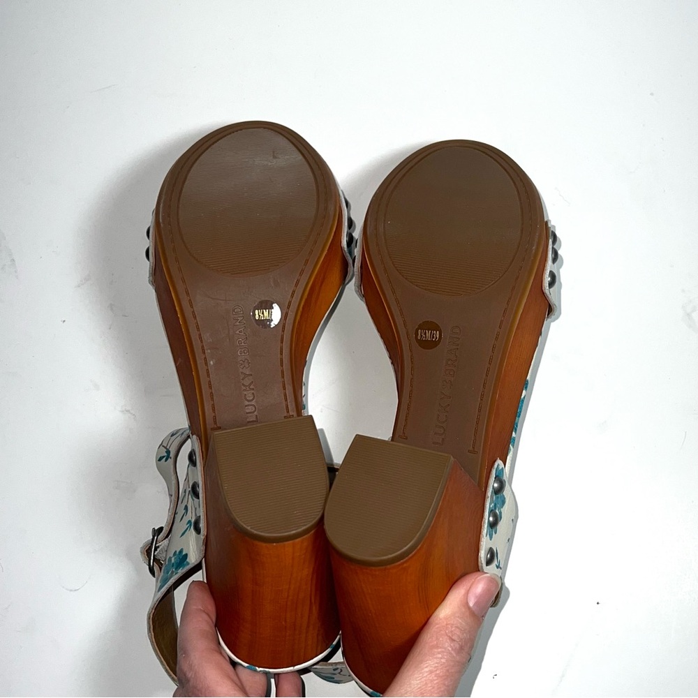 Lucky Brand Floral Heeled Sandals - White and Blue - Picture 9 of 9